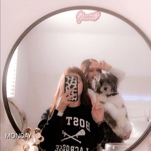 Meet your Posher, Bella